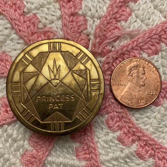 Vintage Art Deco Princess Pat rouge with as is applicator. Some rouge remains. - Picture 3 of 7